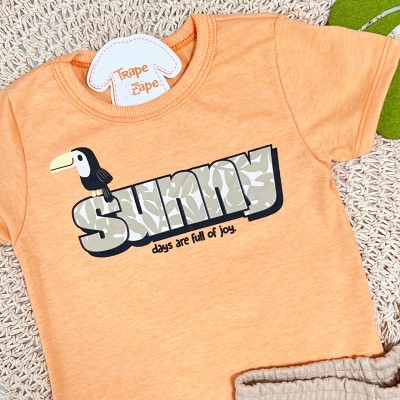 Conj. Camiseta Sunny Days e Bermuda - Laranja e Areia